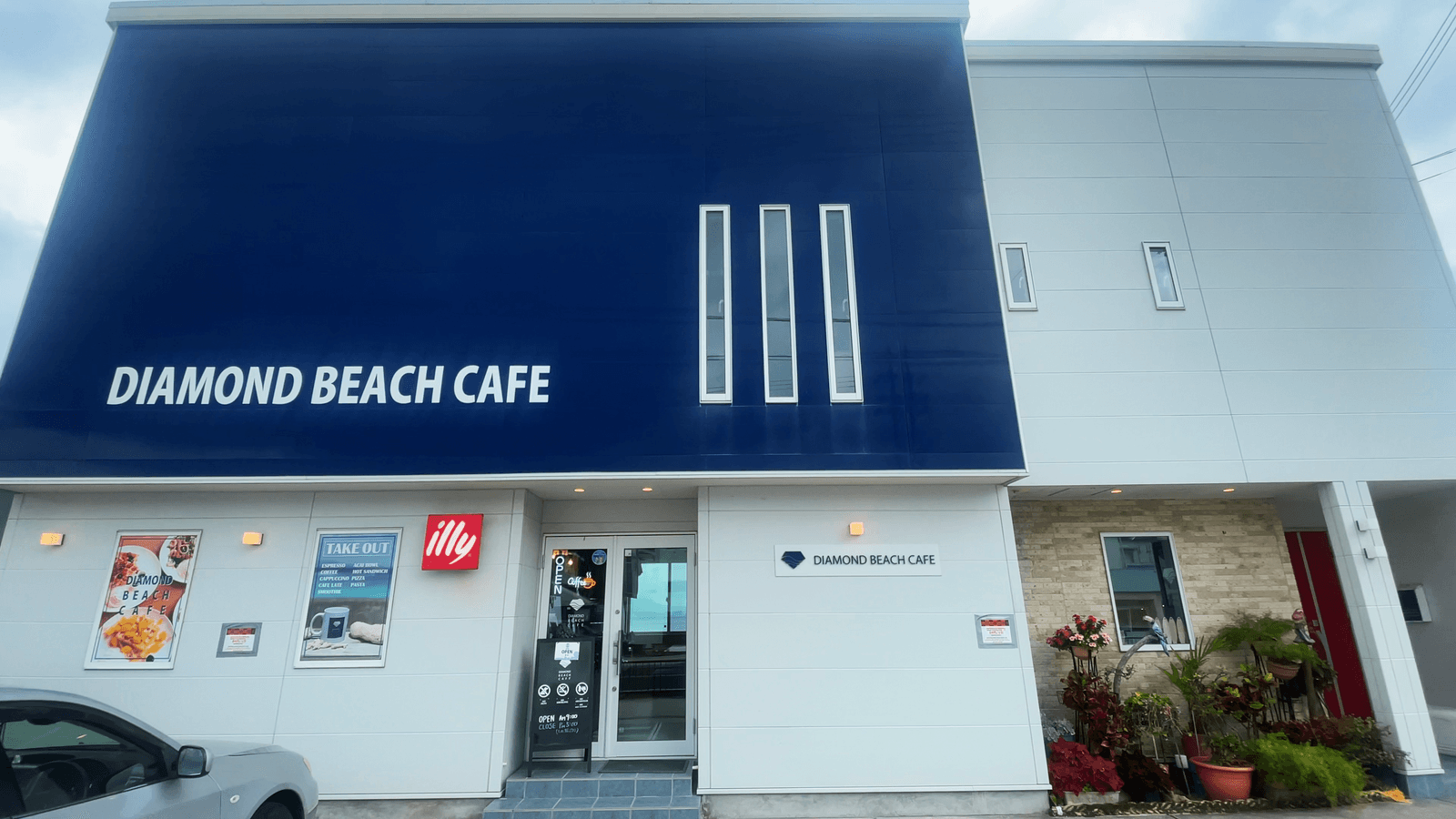 DIAMOND BEACH CAFE からのダイヤモンドビーチ