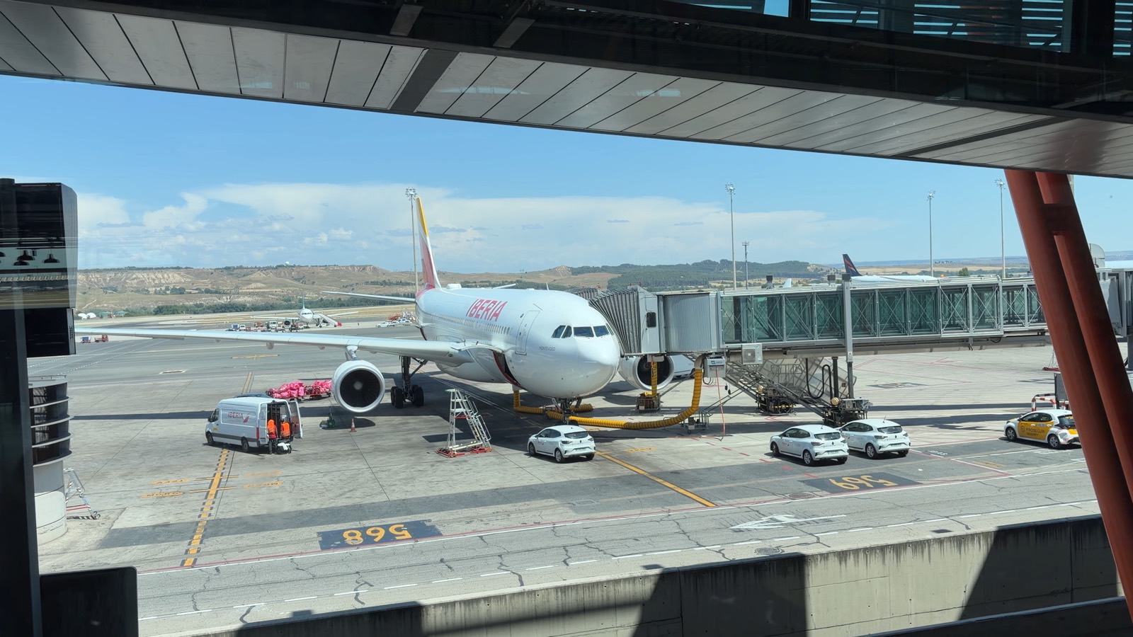 マドリード空港のイベリア・エクスプレス機